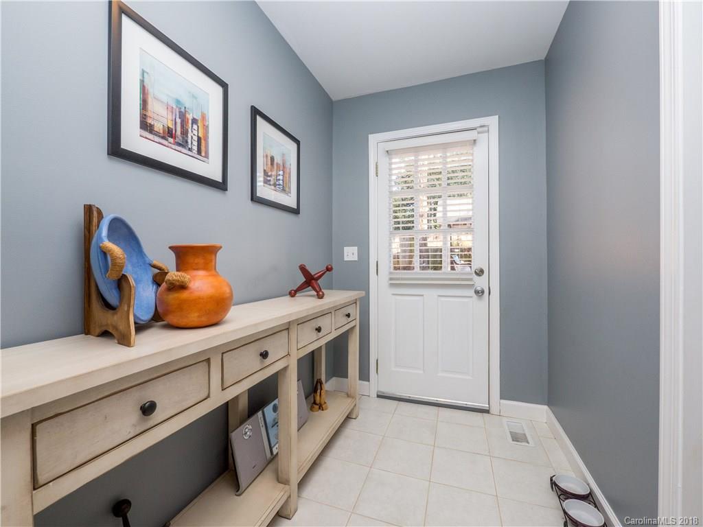 1800 Club Road Charlotte, NC 28205 - Photo 23 of 25 Gallery Image 23