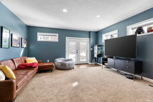 $799,900 | 9075 Lantern Lane, Lafayette, IN 47909