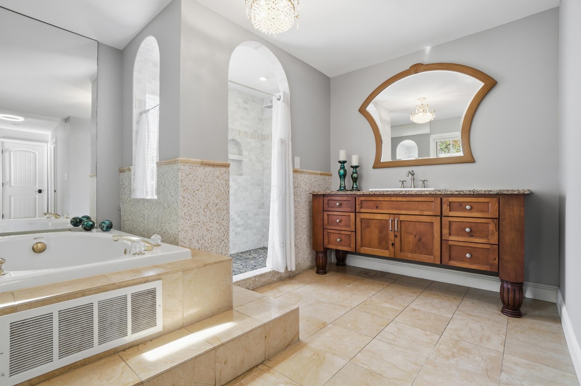 2231 Inchcliff Road Columbus, OH 43221 - Photo 45 of 120
