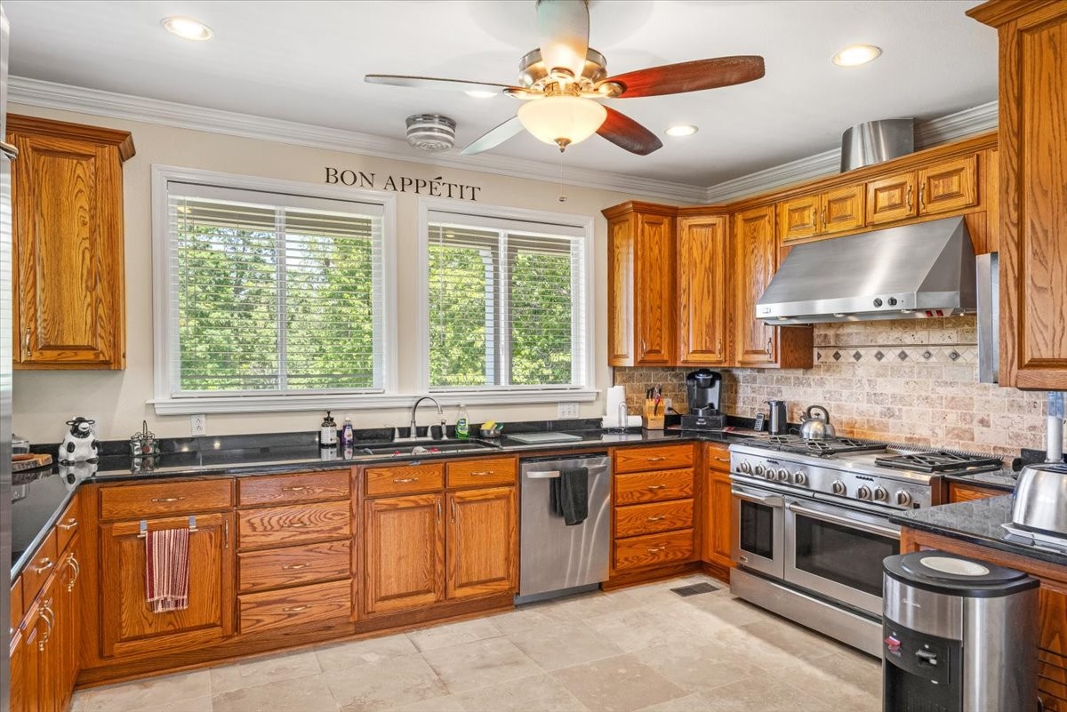 1779 Walden Ridge Road Manchester, TN 37355 - Photo 21 of 70