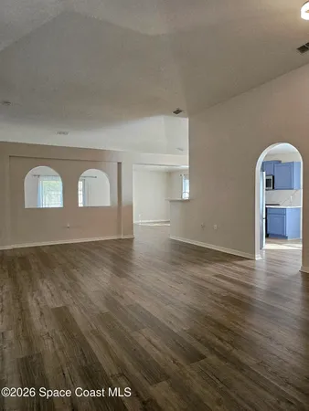 $2,500 | 1736 Vista Lake Circle, Melbourne, FL 32904