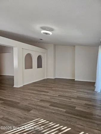 $2,500 | 1736 Vista Lake Circle, Melbourne, FL 32904