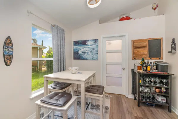 $2,500 | 1736 Vista Lake Circle, Melbourne, FL 32904