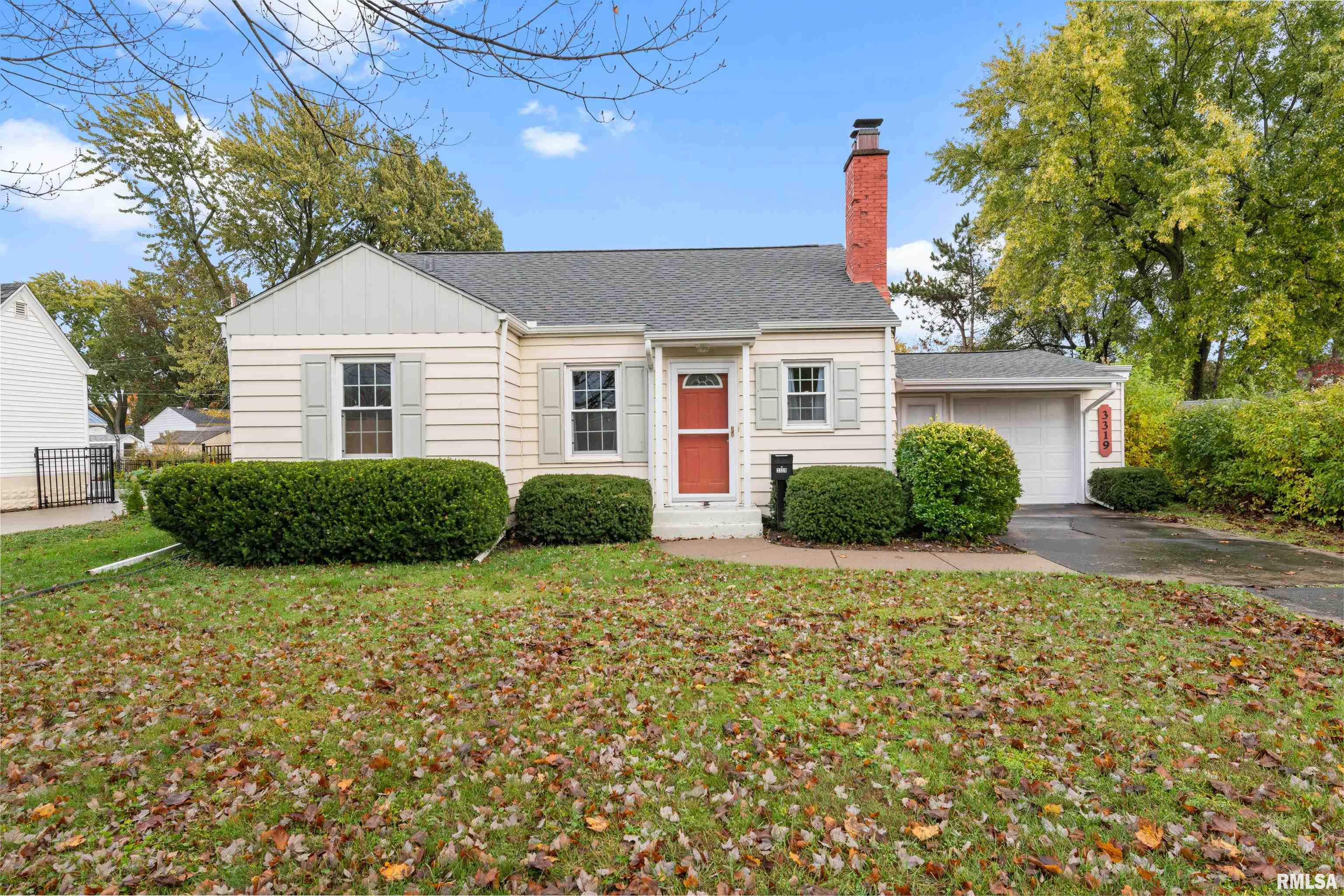 3319 24th Street Rock Island, IL 61201 - Photo 2 of 20