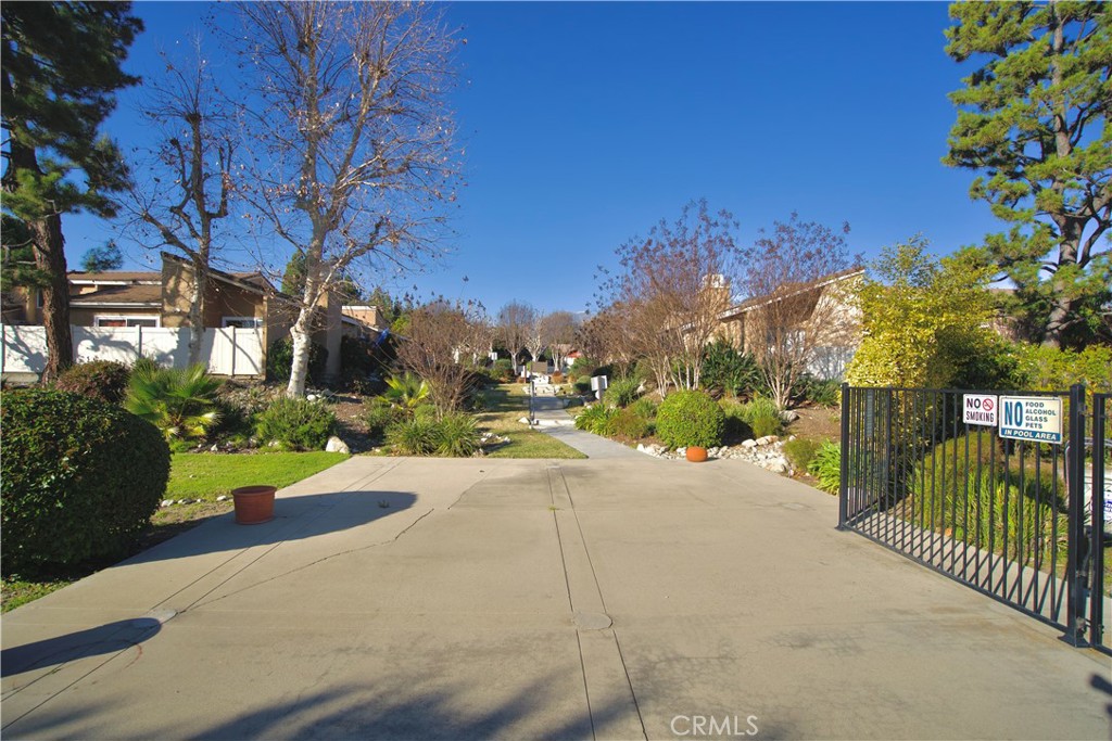 1185 Mountain Gate Road Upland, CA 91786 - Photo 35 of 39