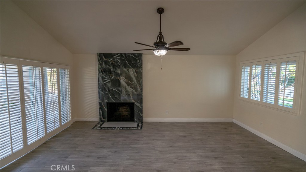 1185 Mountain Gate Road Upland, CA 91786 - Photo 10 of 39 Living room