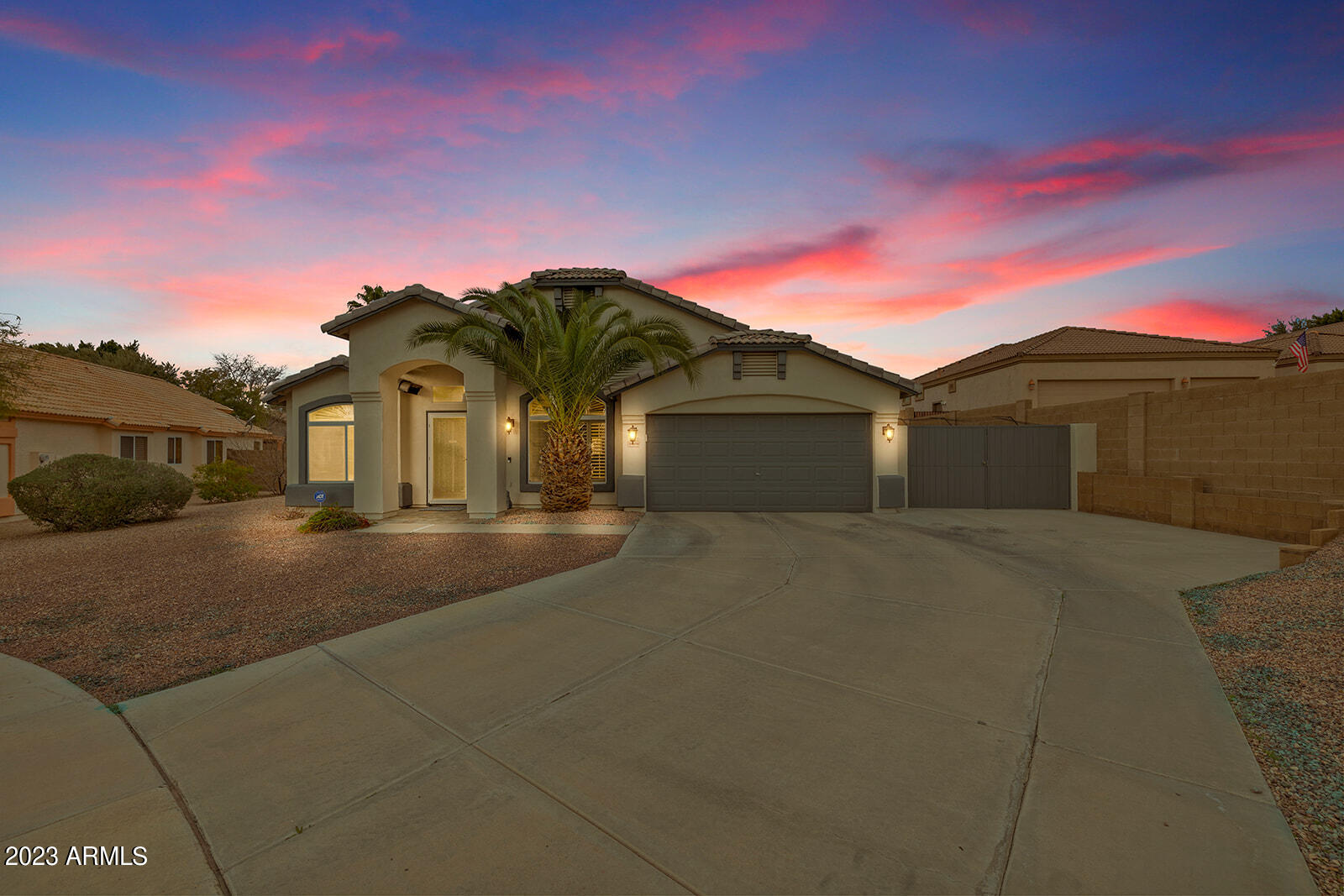 18656 North 20th Way Phoenix, AZ 85024 - Photo 1 of 38 R6__6154_DTE