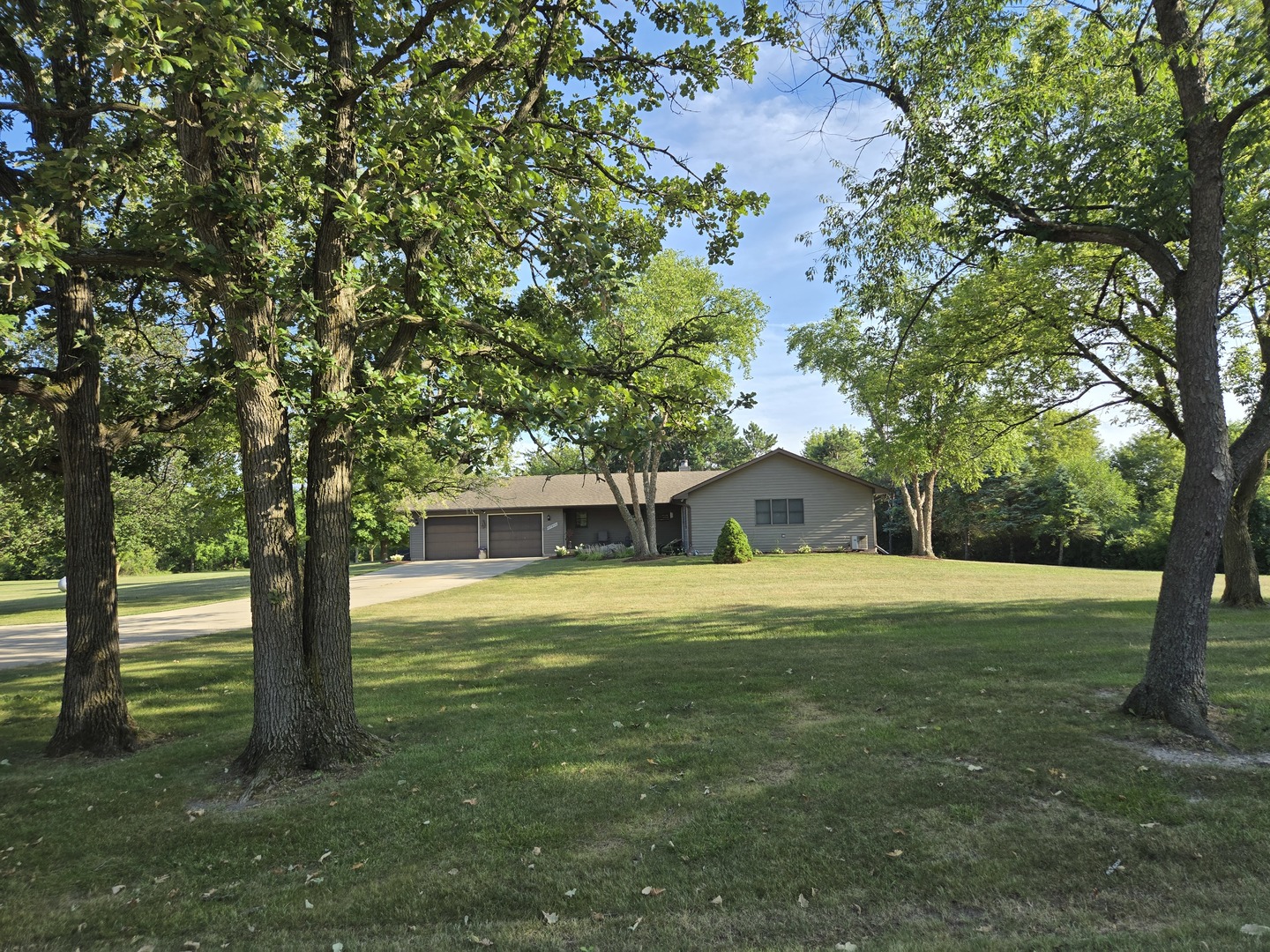 17019 Hebron Road Harvard, IL 60033 - Photo 36 of 49 Gallery Image 36