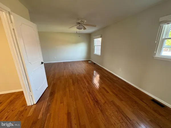 $3,250 | 45 Windsor Mews, Cherry Hill, NJ 08002