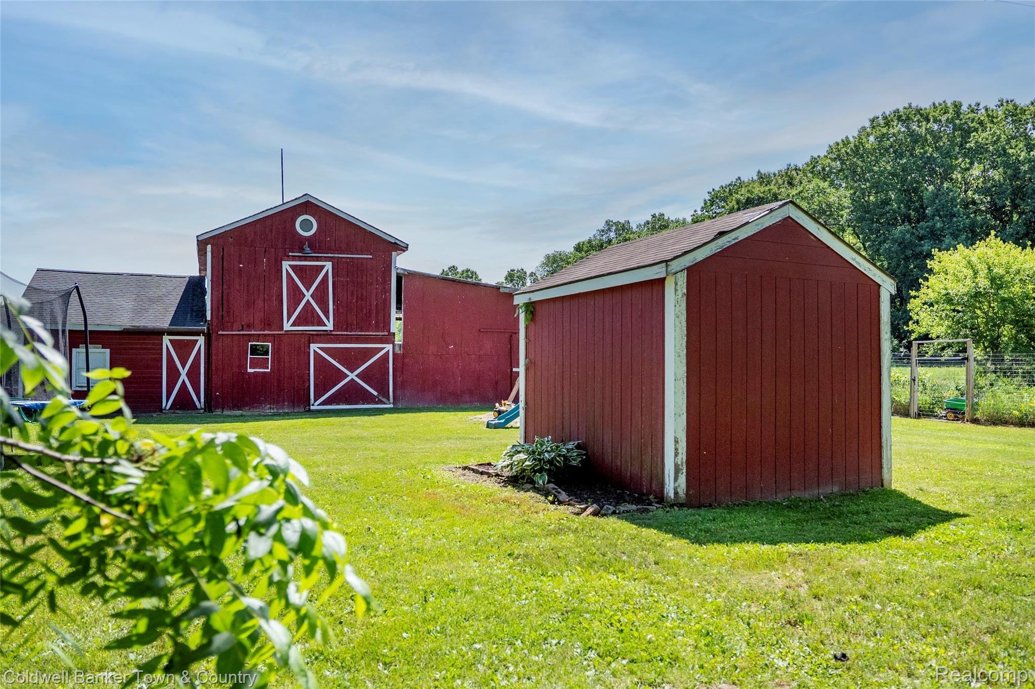 5900 Mack Road Howell, MI 48855 - Photo 48 of 55 DSC03864LB Photography.jpg