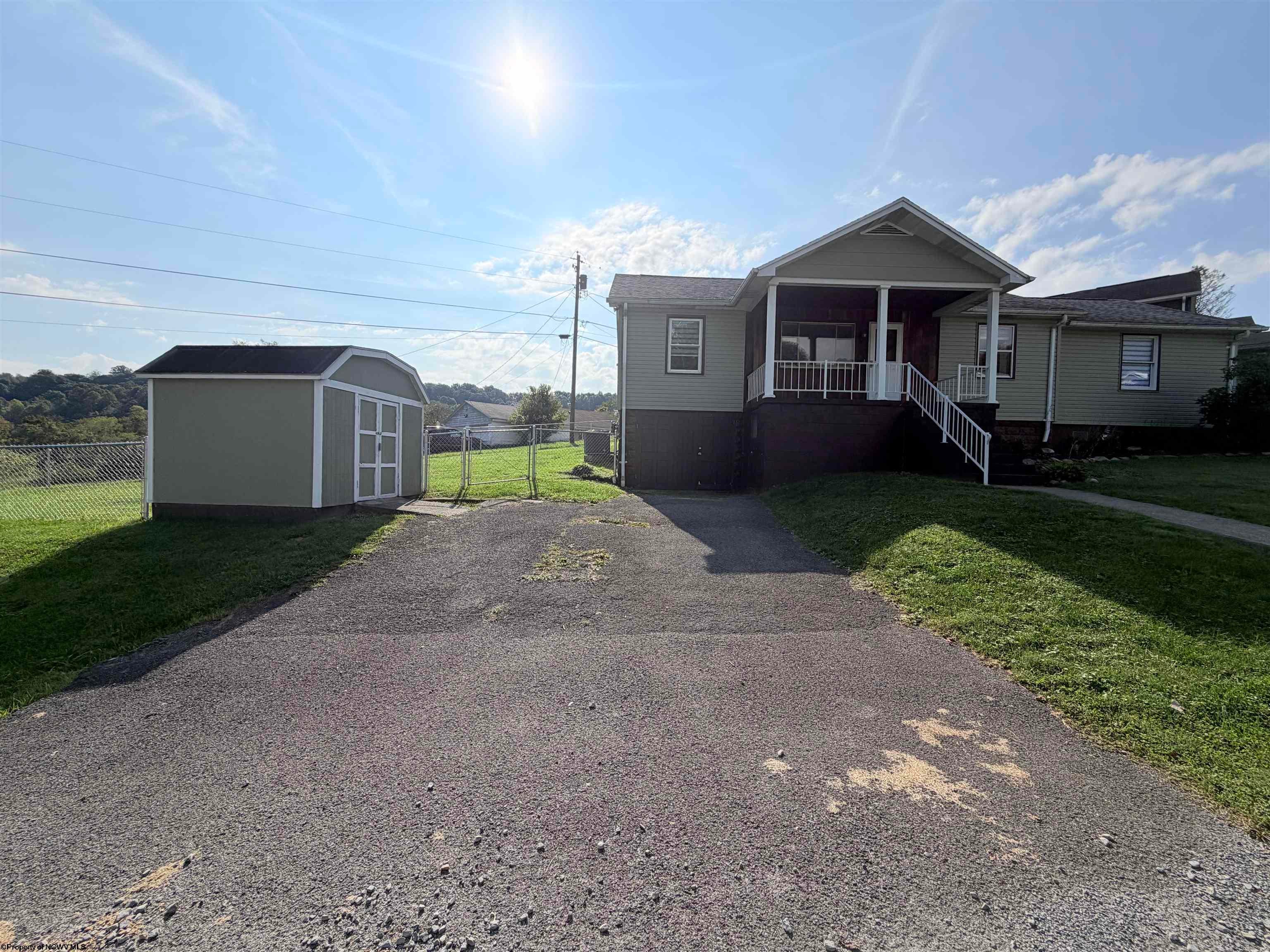 29 Pleasantview Road Rivesville, WV 26588 - Photo 4 of 30 Gallery Image 4