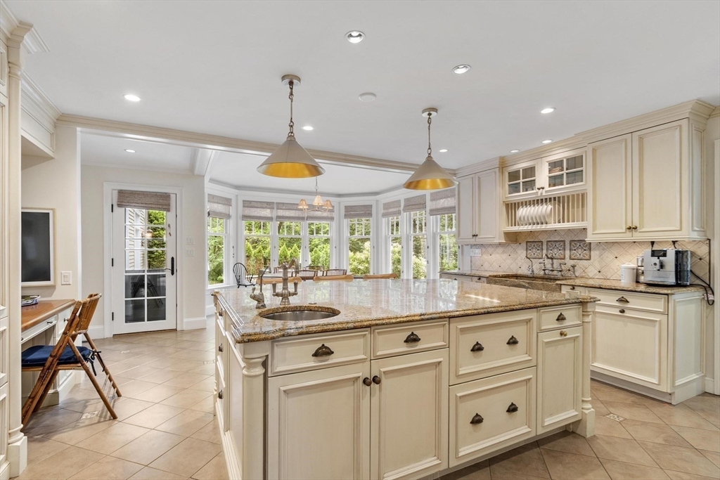 38 Ripley Hill Road Concord, MA 01742 - Photo 13 of 38