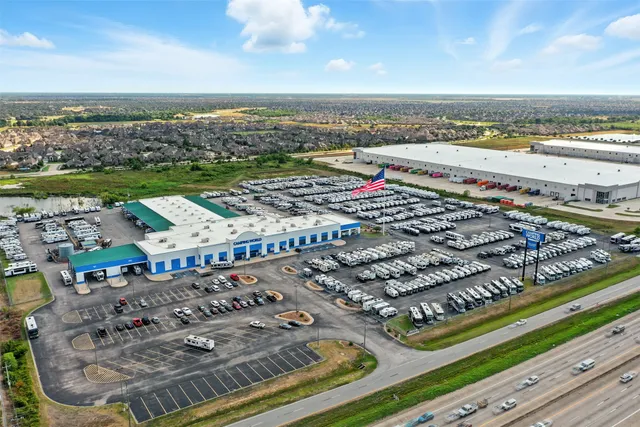 $950,000 | 189 Commerce Parkway, Katy, TX 77494