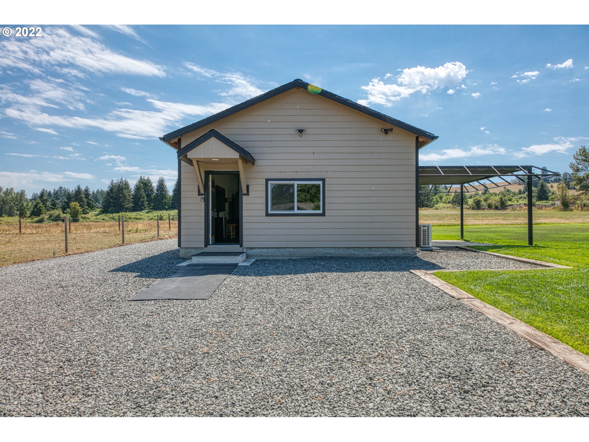 33630 Hampton Road Eugene, OR 97405 - Photo 6 of 32 Gallery Image 6