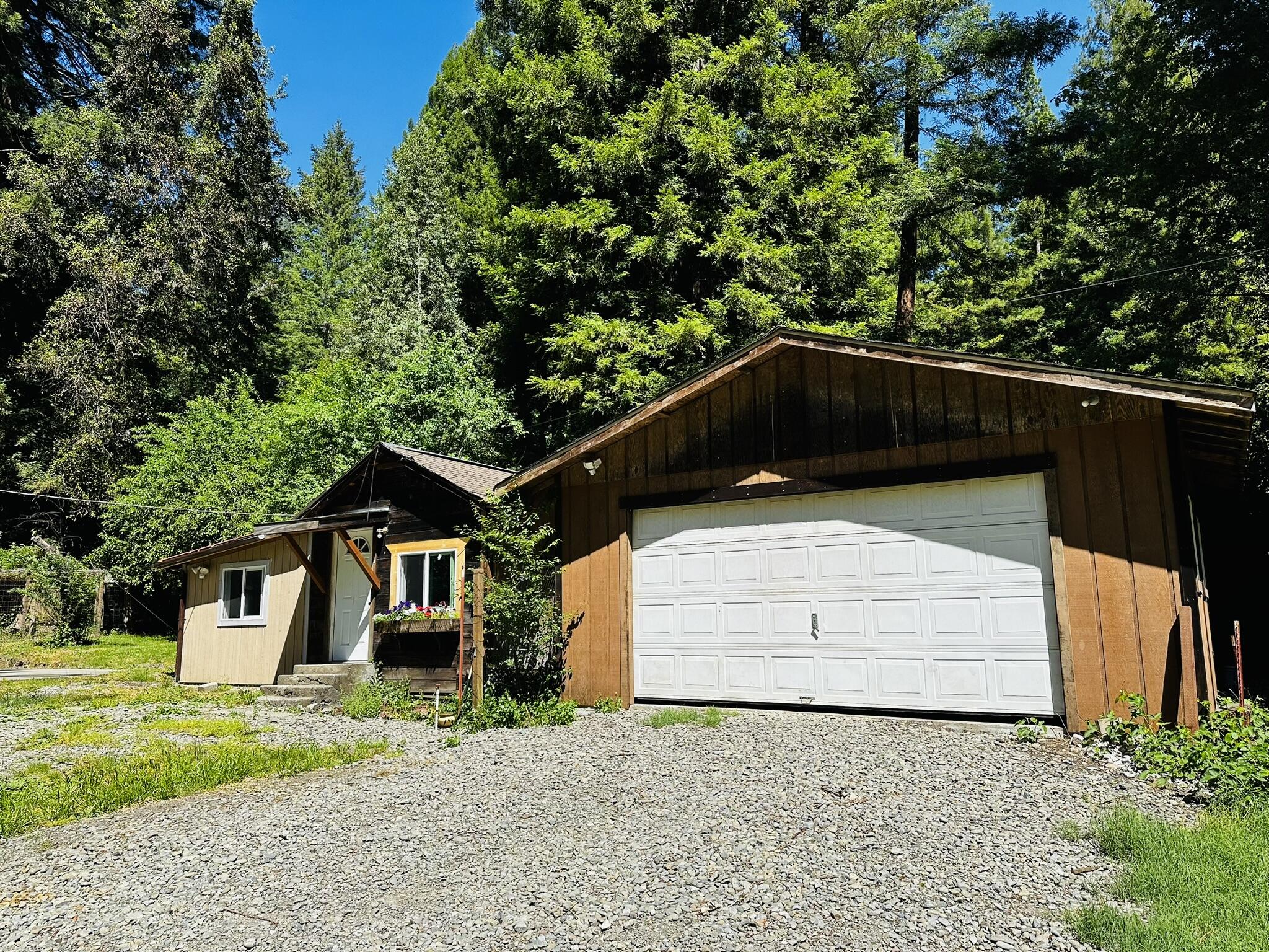 2675 Briceland Road Redway, CA 95560 - Photo 14 of 113 IMG_1225