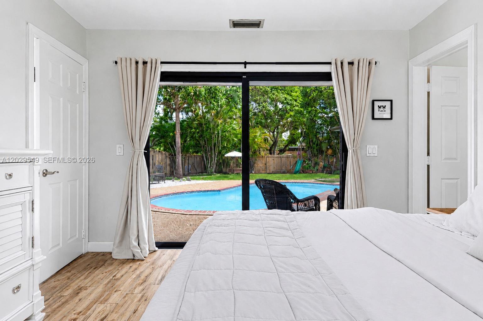 4407 West Park Road Hollywood, FL 33021 - Photo 6 of 65