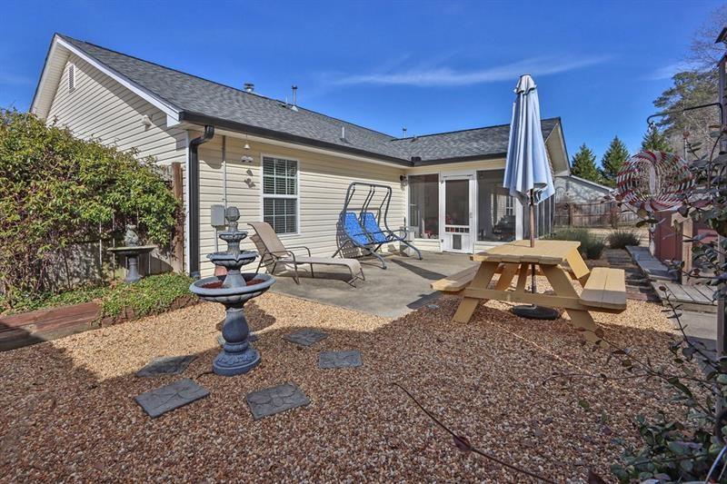 616 Embassy Walk Winder, GA 30680 - Photo 31 of 39