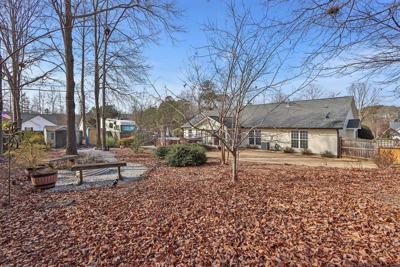 616 Embassy Walk Winder, GA 30680 - Photo 36 of 39