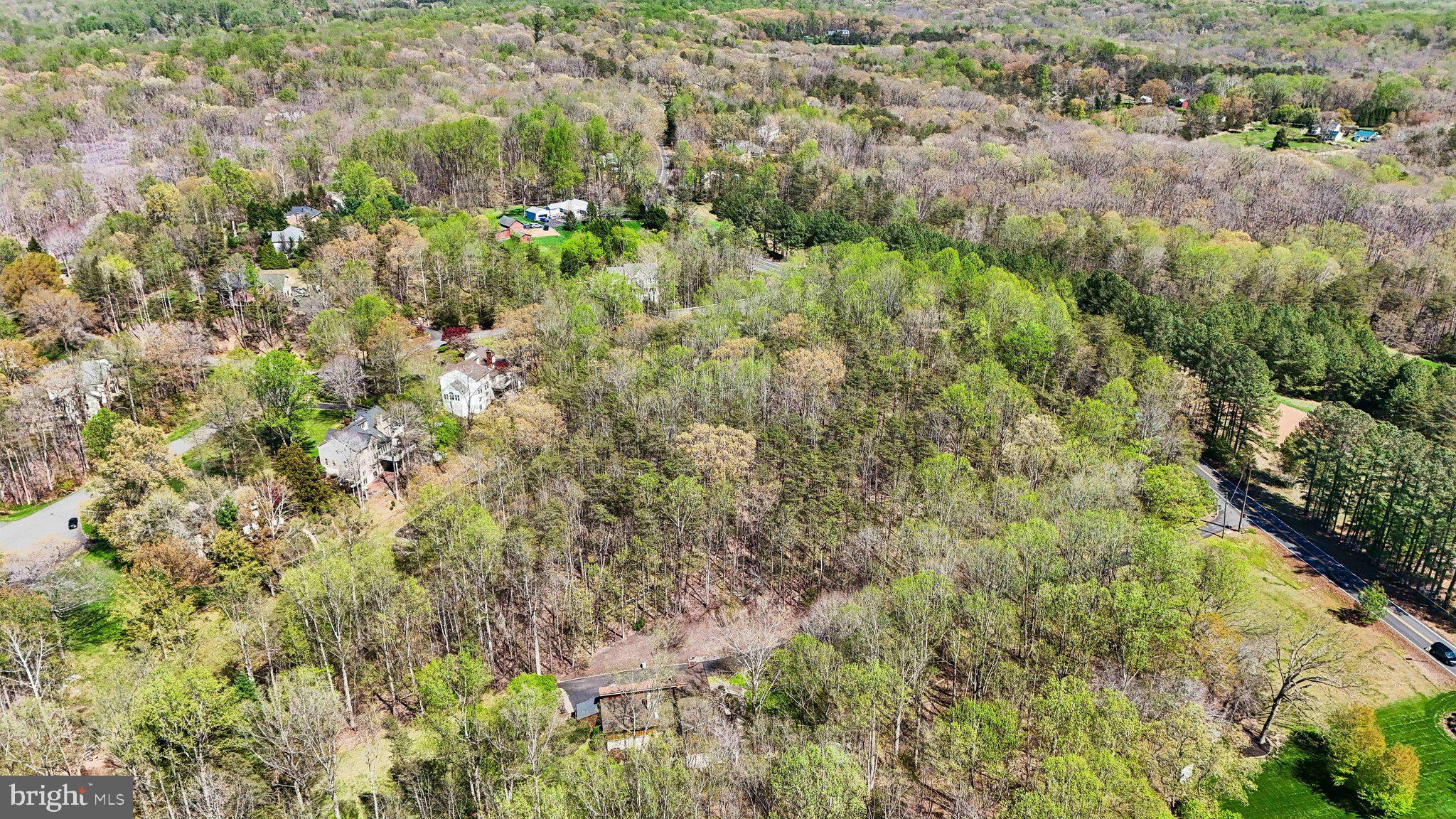 11920 Henderson Road Clifton, VA 20124 - Photo 7 of 10