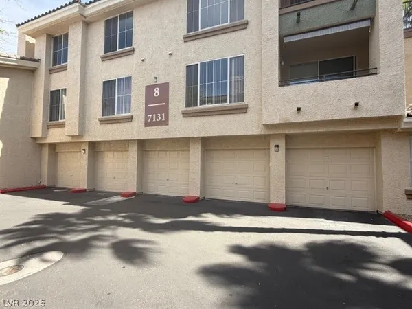 $1,250 | 7131 South Durango Drive, Unit 304, Las Vegas, NV 89113