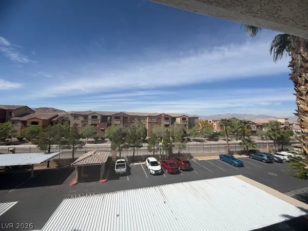 $1,195 | 7131 South Durango Drive, Unit 304, Las Vegas, NV 89113