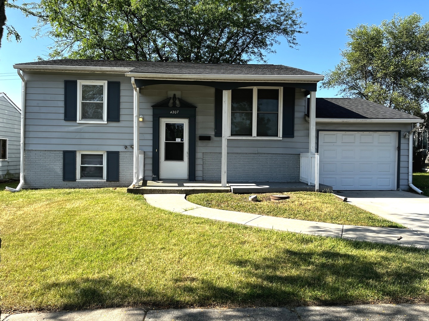 a view of a house with a swimming pool
