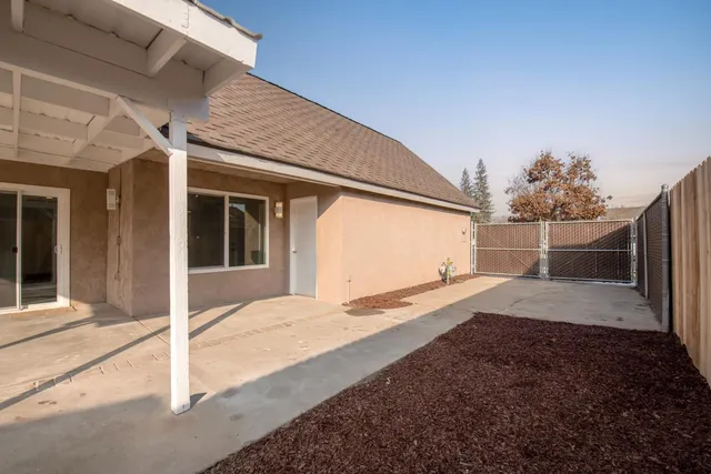 $485,000 | 346 West Fremont Avenue, Clovis, CA 93612