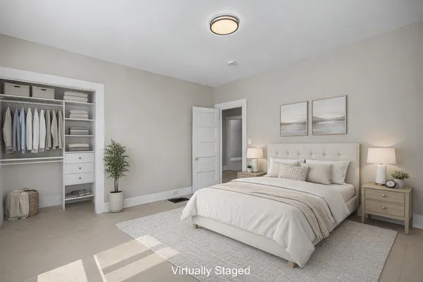 $435,000 | 118 West Hillcrest Avenue, Manchester, NH 03103