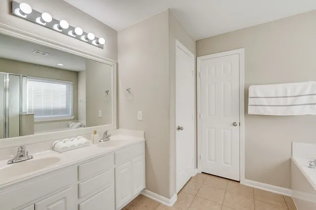 $2,275 | 7219 Palmito Ranch Drive, Richmond, TX 77406