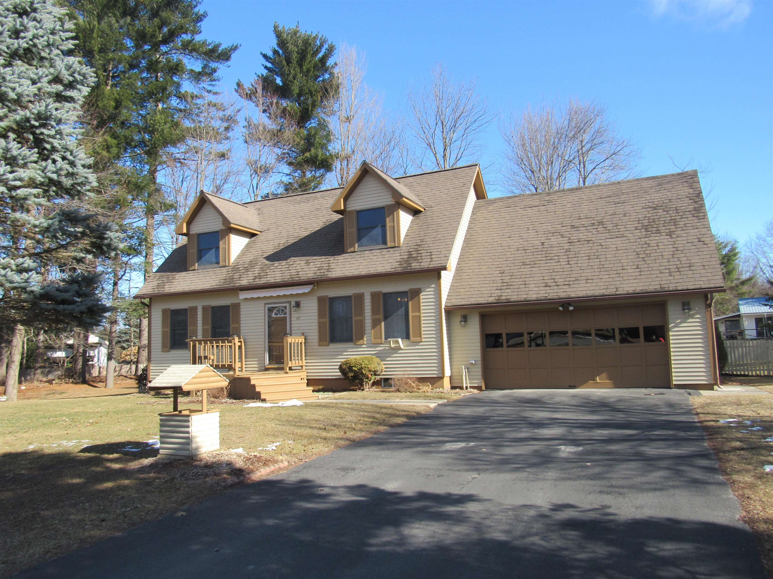 40 Jones Court Swanton, VT 05488 - Photo 3 of 28