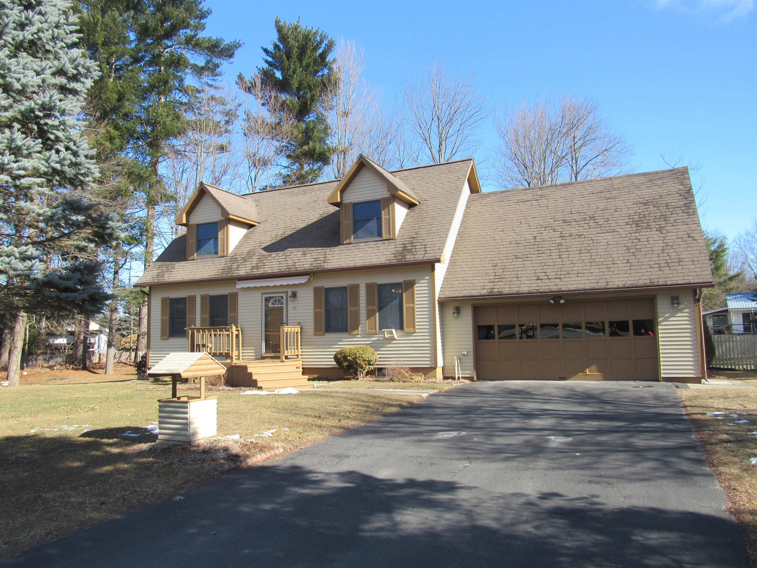40 Jones Court Swanton, VT 05488 - Photo 4 of 28