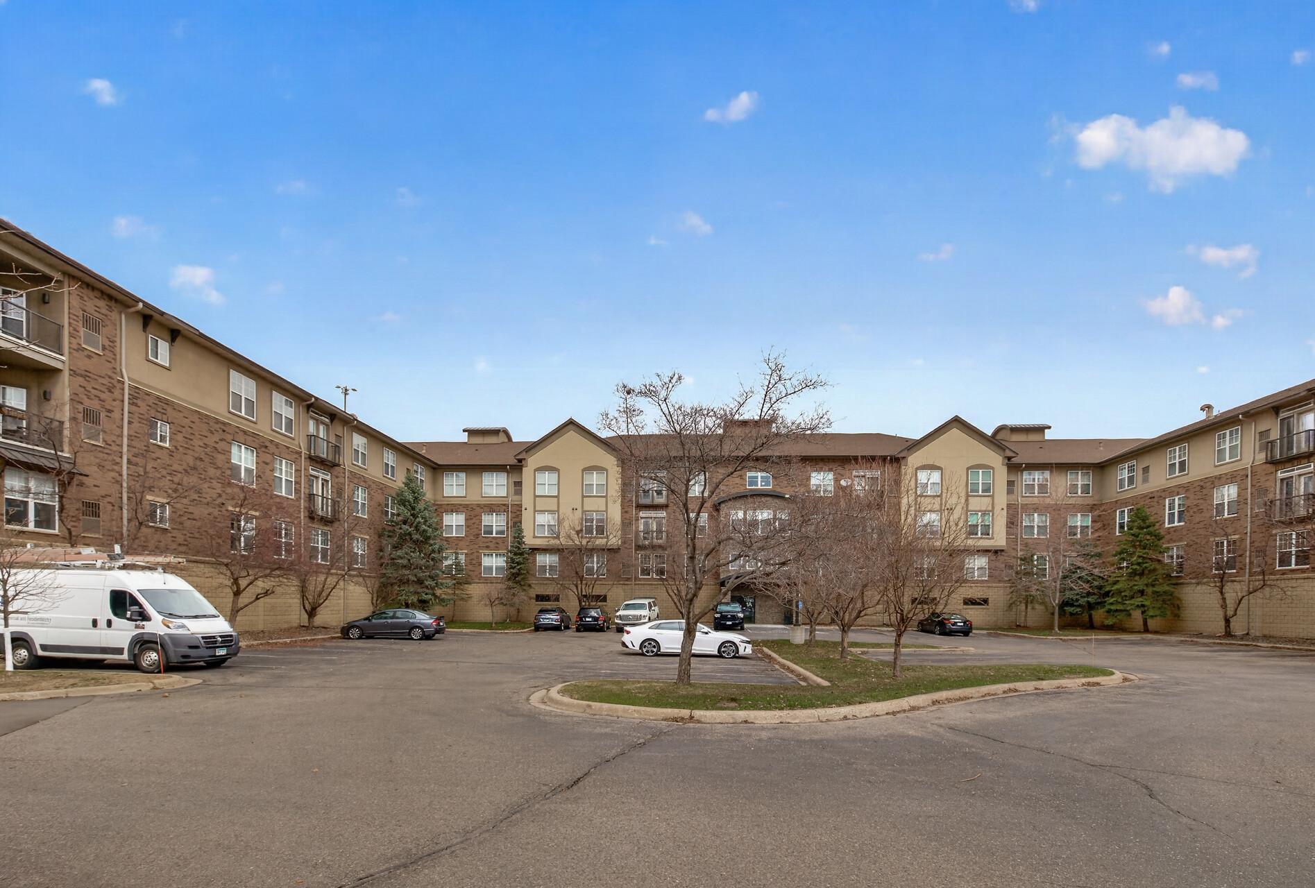 13560 Technology Dr., Unit 1228 Eden Prairie, MN 55344 - Photo 4 of 30