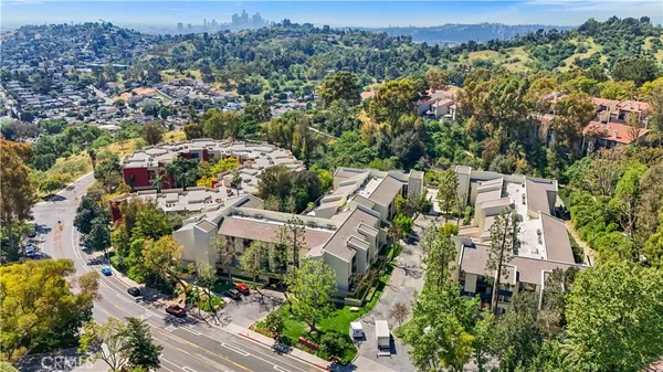 $599,000 | 4041 Via Marisol, Unit 313, Los Angeles, CA 90042