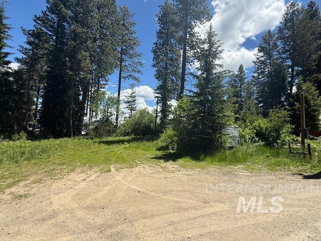 670 Joes Road Cascade, ID 83611 - Photo 2 of 4