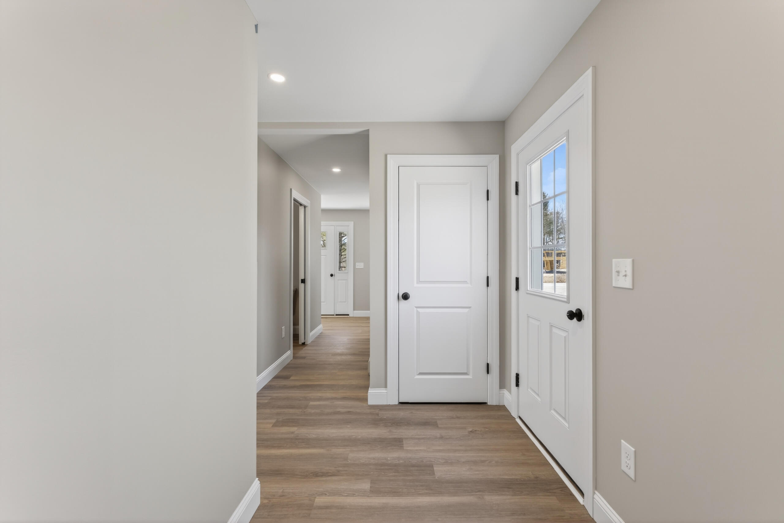 12 Shepherd Lane, Unit 6 Portland, ME 04103 - Photo 13 of 26 12 Shepherd Lane, Windham