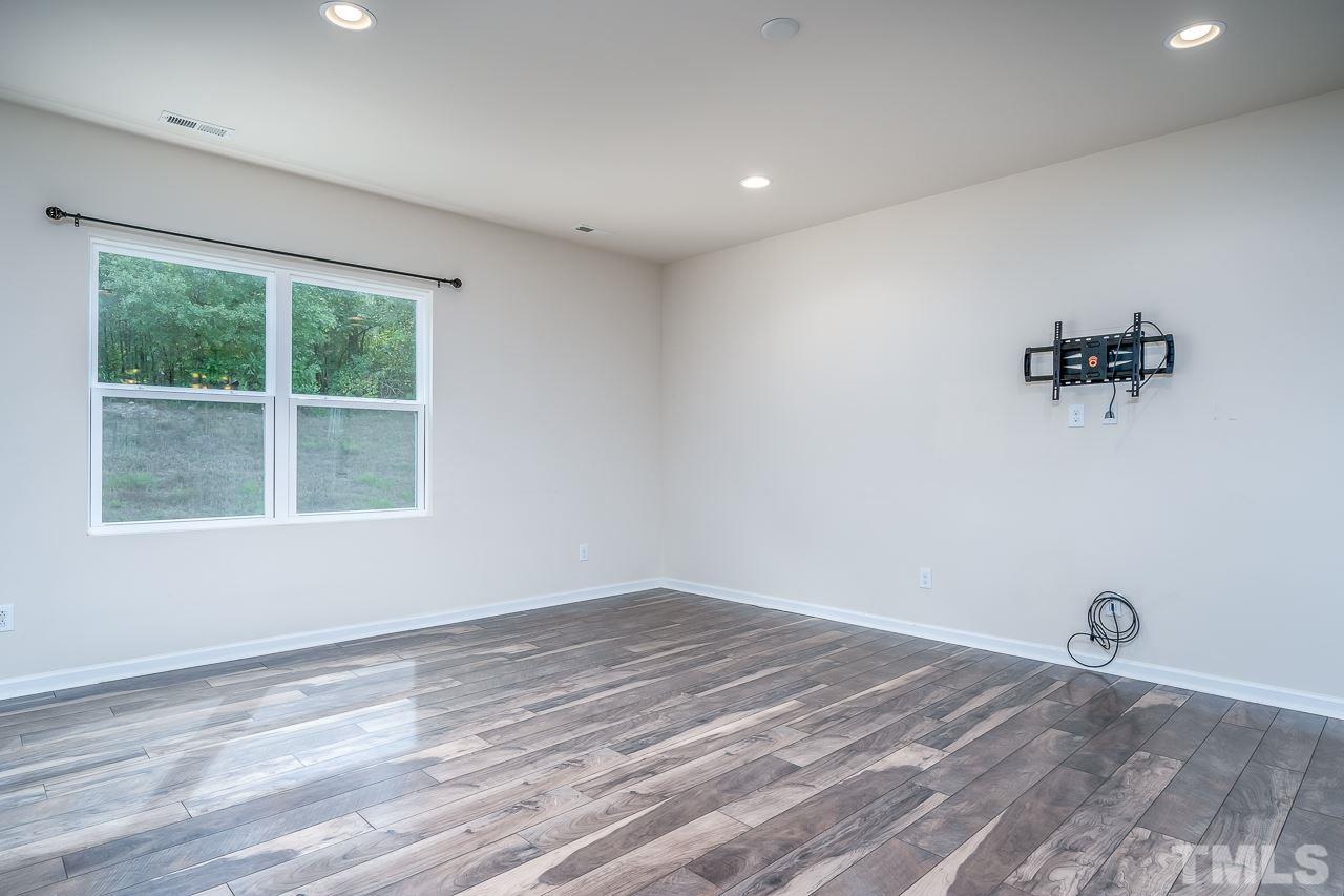 8116 Feldwig Place Raleigh, NC 27616 - Photo 9 of 30 Gallery Image 9