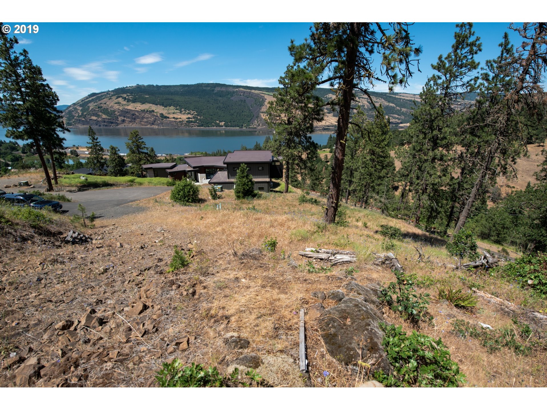 350 Maya Way Mosier, OR 97040 - Photo 6 of 17 Gallery Image 6