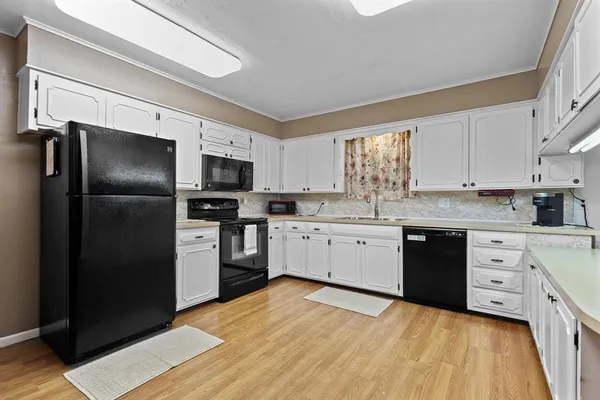 $265,000 | 1730 West Hull Street, Denison, TX 75020