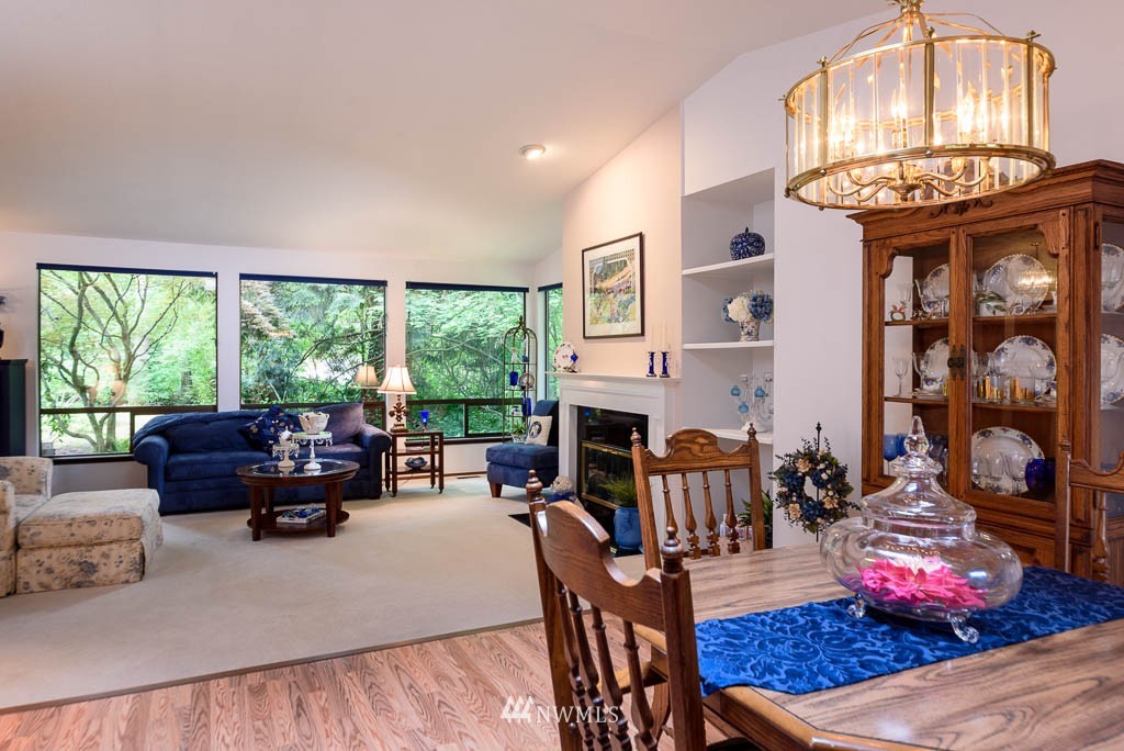 23414 53rd Avenue Southeast Bothell, WA 98021 - Photo 5 of 25