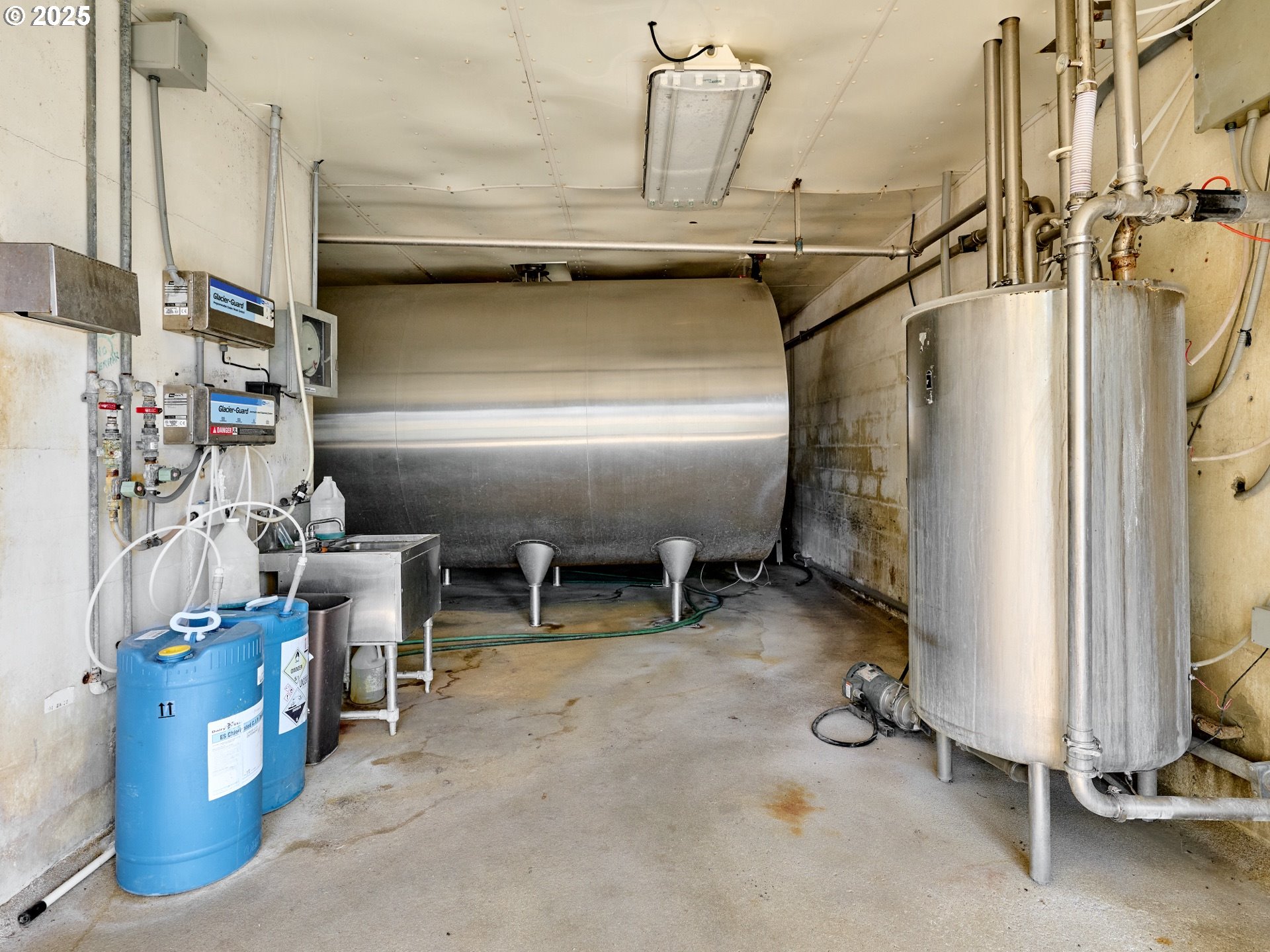 4481 Hennies Road Southeast Turner, OR 97392 - Photo 16 of 47 a view of storage and utility room