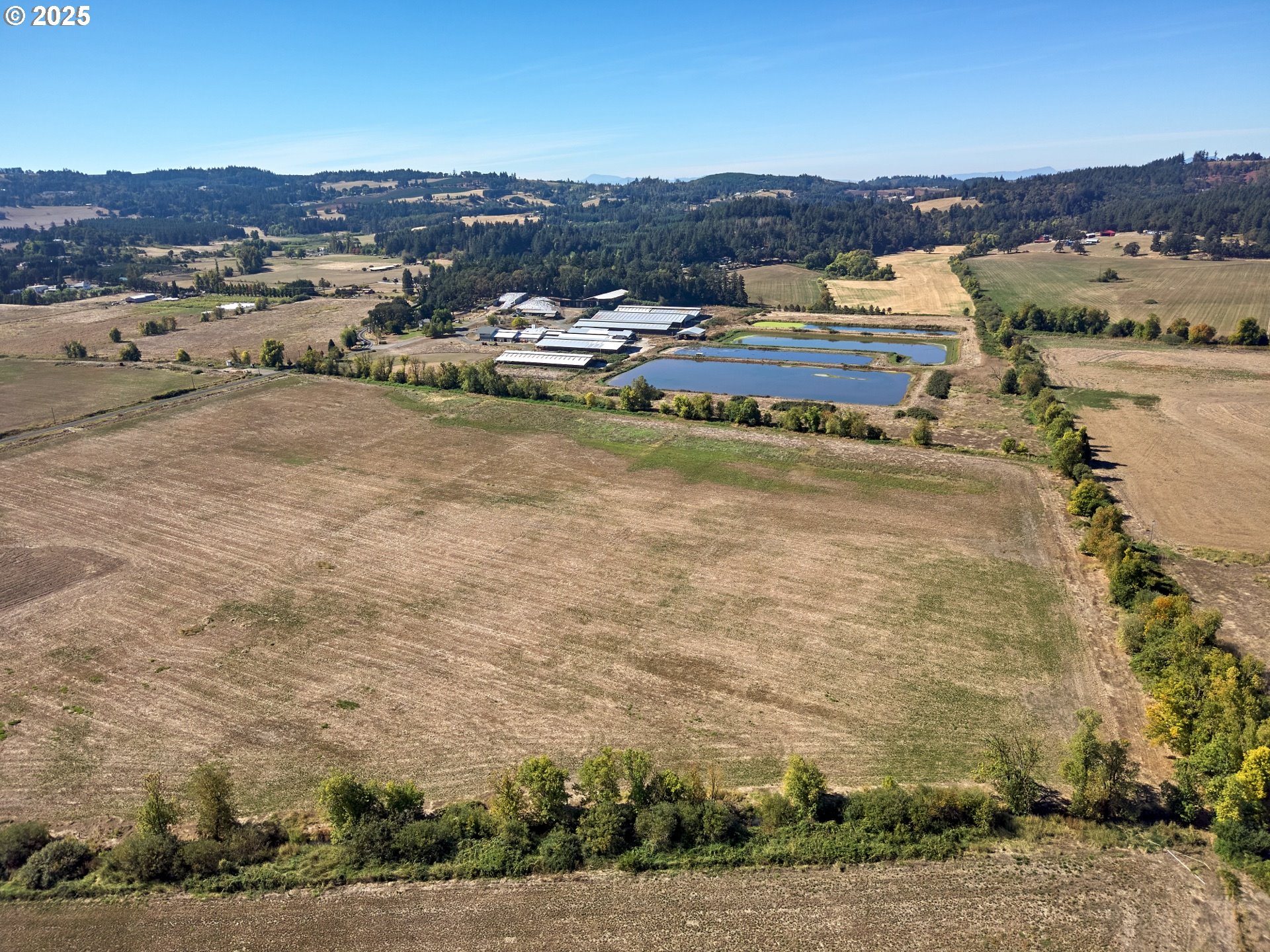 4481 Hennies Road Southeast Turner, OR 97392 - Photo 25 of 47 an aerial view of residential houses with outdoor space
