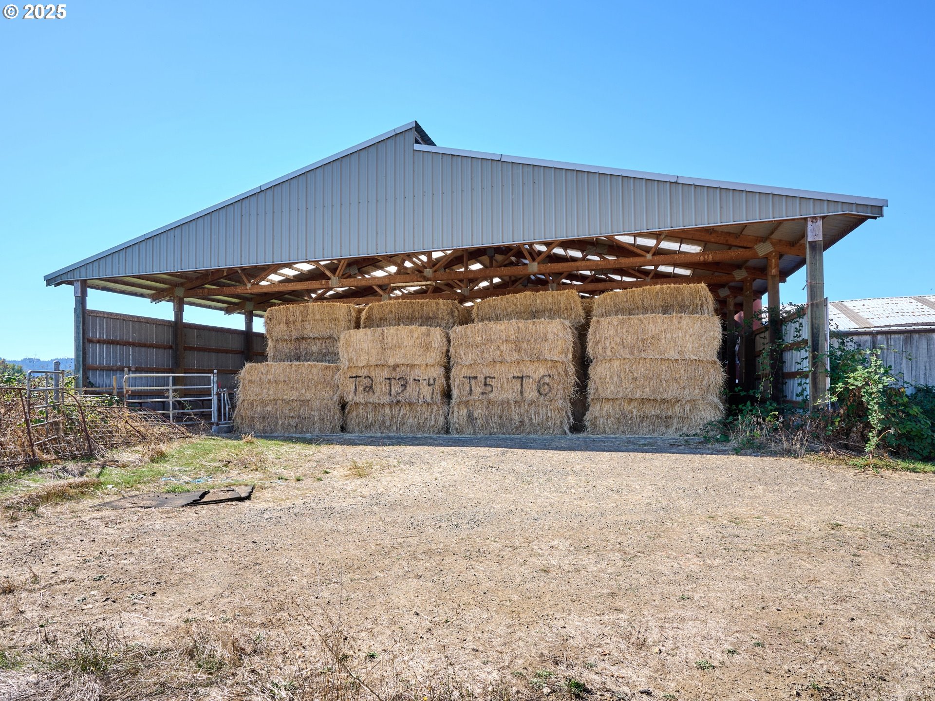4481 Hennies Road Southeast Turner, OR 97392 - Photo 42 of 47 a view of outdoor space
