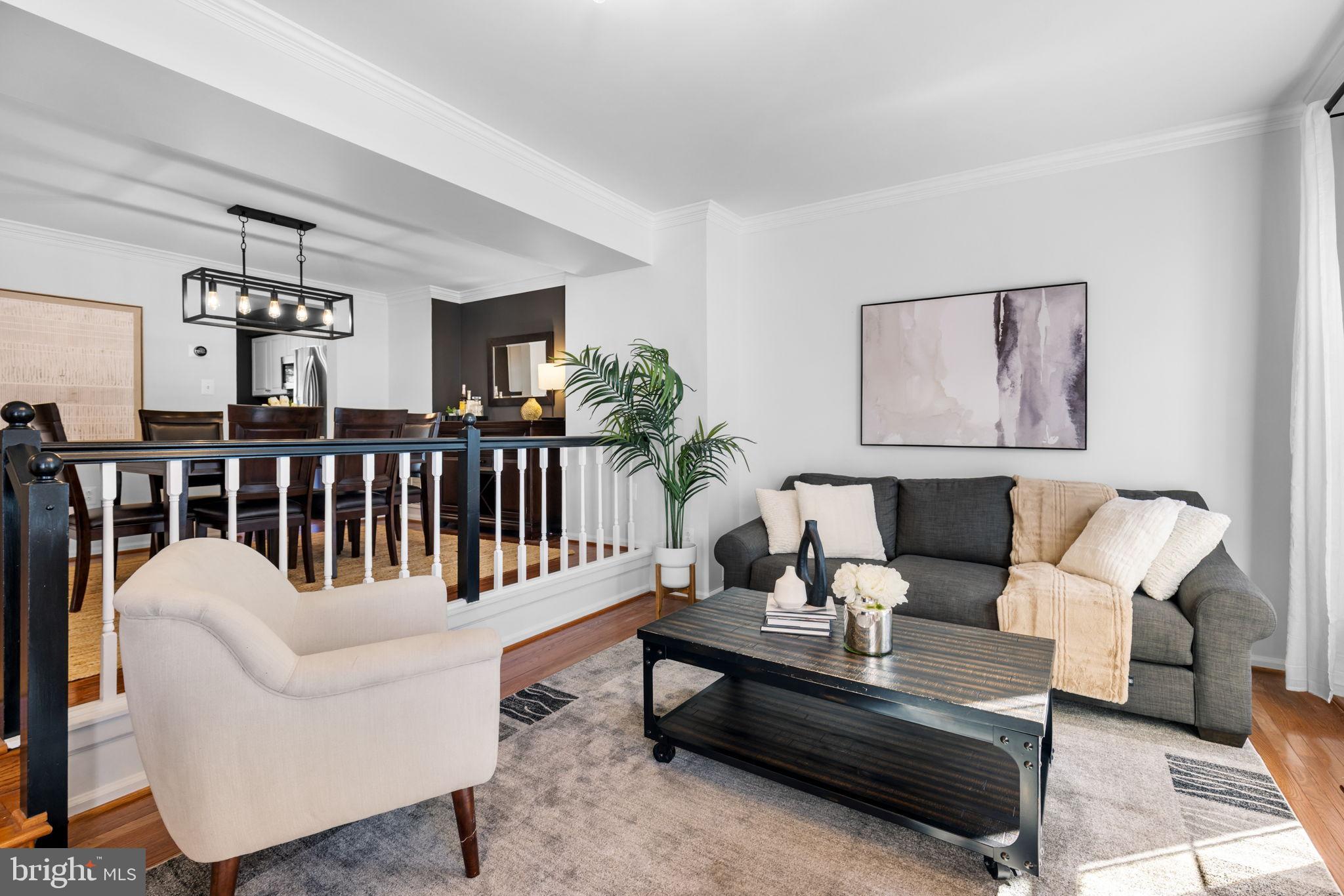 6223 Walkers Croft Way Alexandria, VA 22315 - Photo 13 of 38 a living room with furniture