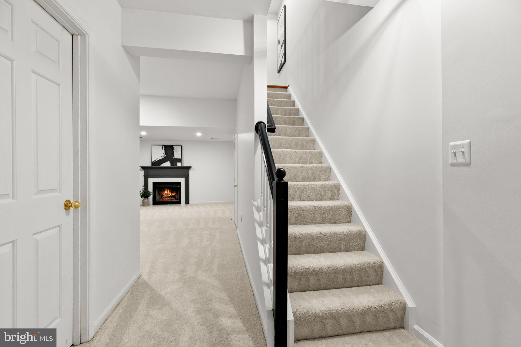 6223 Walkers Croft Way Alexandria, VA 22315 - Photo 30 of 38 a view of entryway and hall with wooden floor