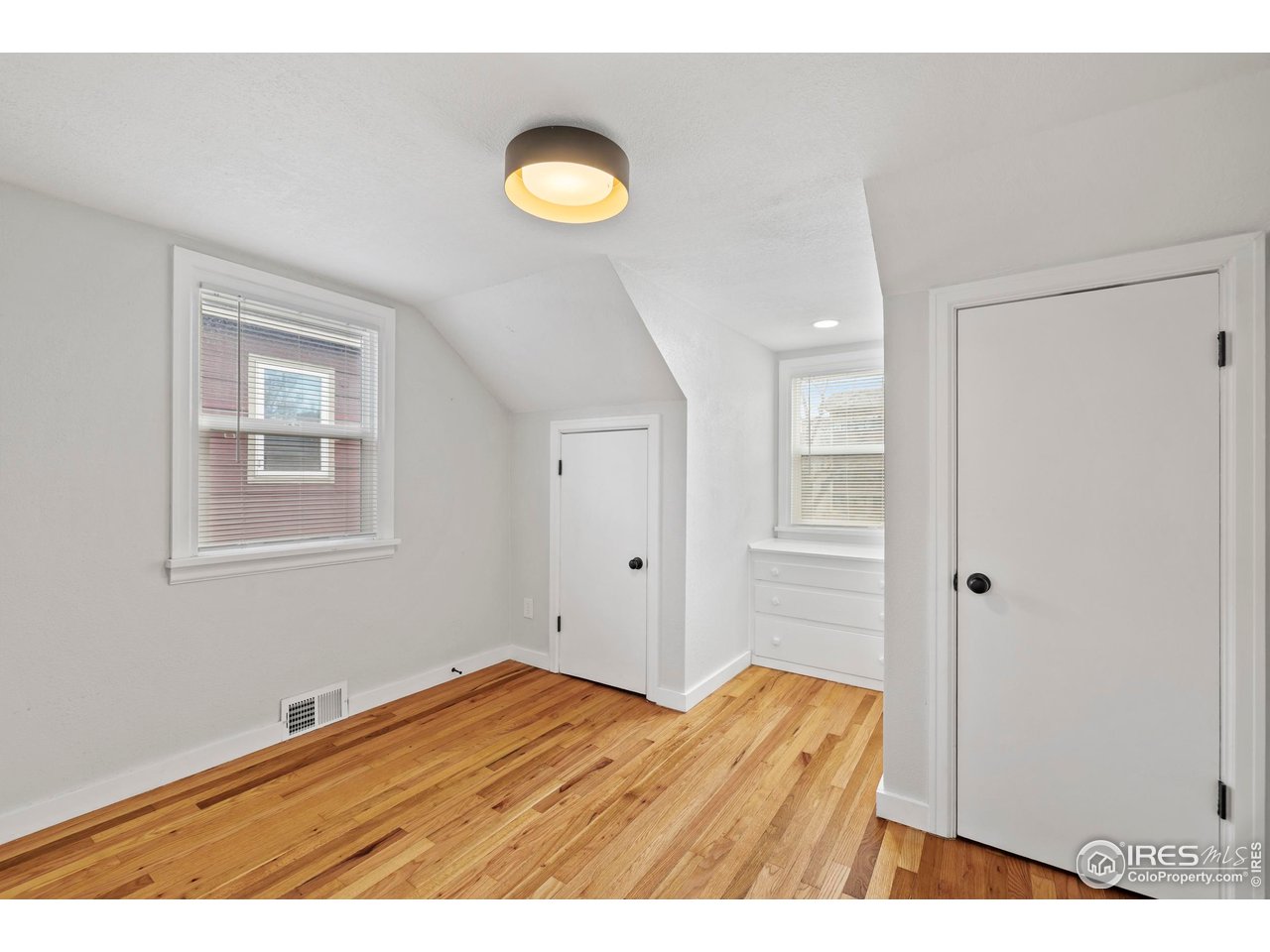 814 West Laurel Street Fort Collins, CO 80521 - Photo 20 of 35 2nd Bedroom Upstais