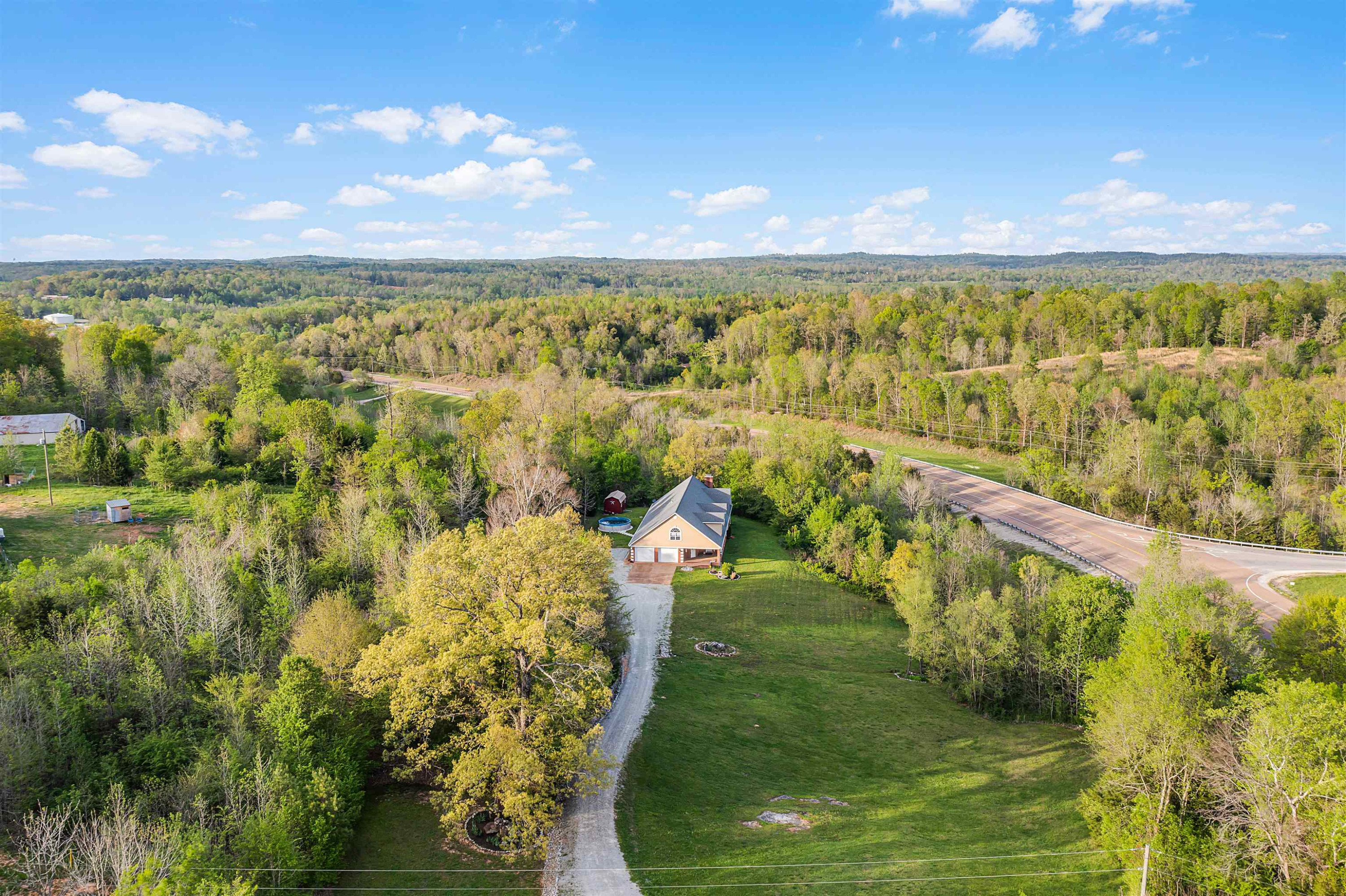 112 Starbuck Lane Decaturville, TN 38329 - Photo 1 of 28 Photo 1