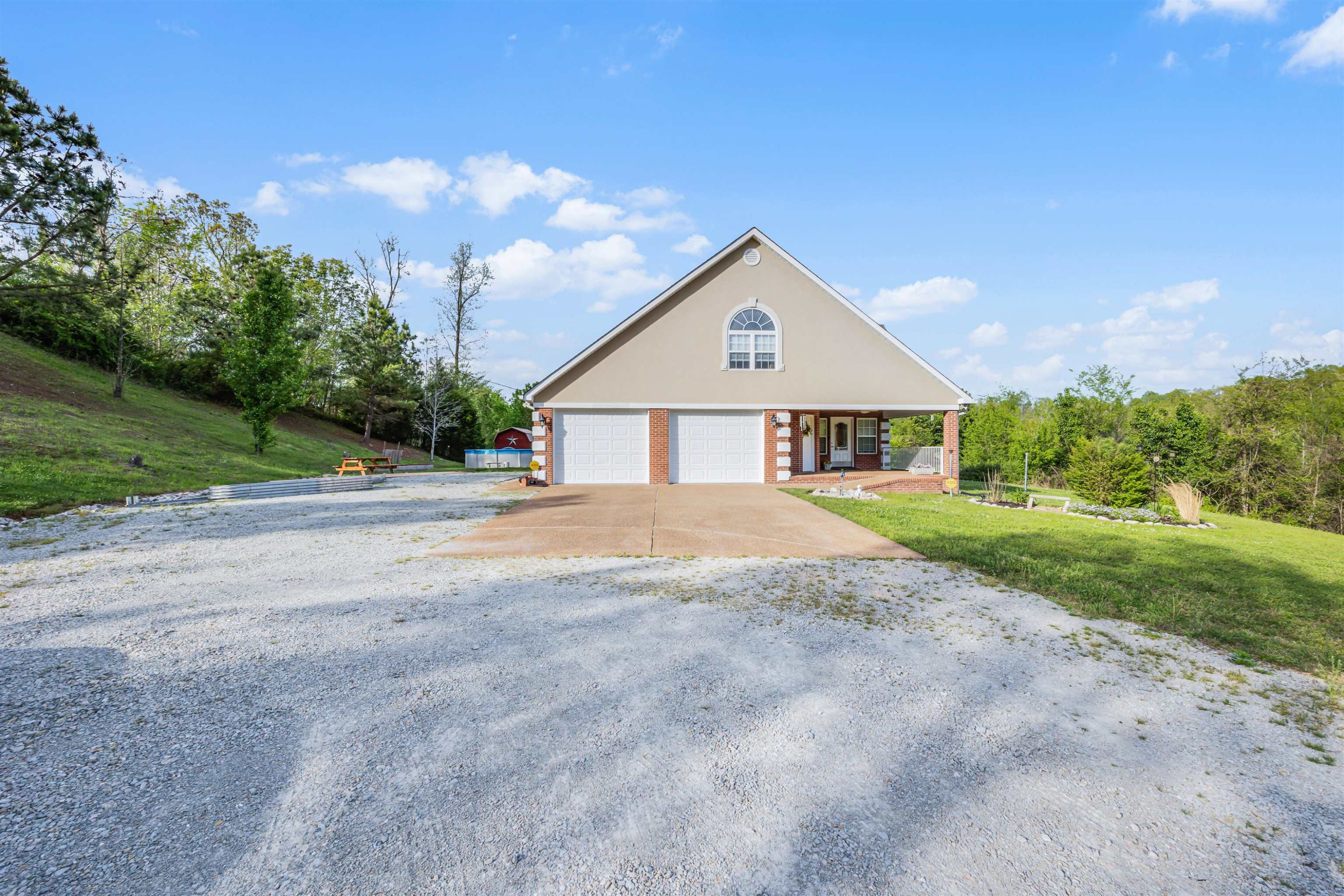 112 Starbuck Lane Decaturville, TN 38329 - Photo 3 of 28 Photo 3