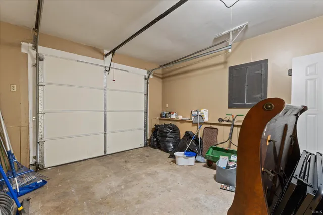 $215,000 | 114 South Grand Street, Lakeville, IN 46536