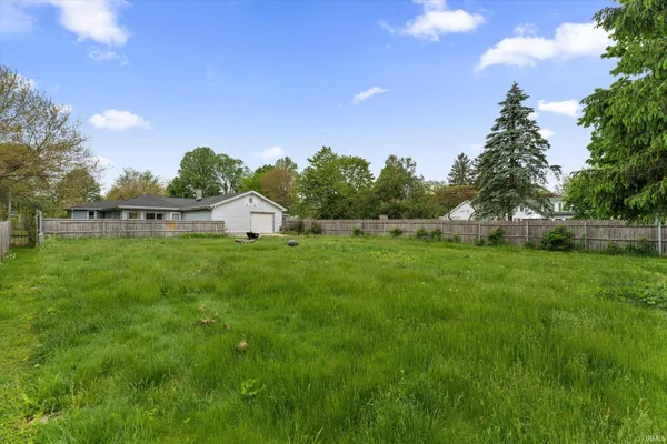 $211,000 | 114 South Grand Street, Lakeville, IN 46536