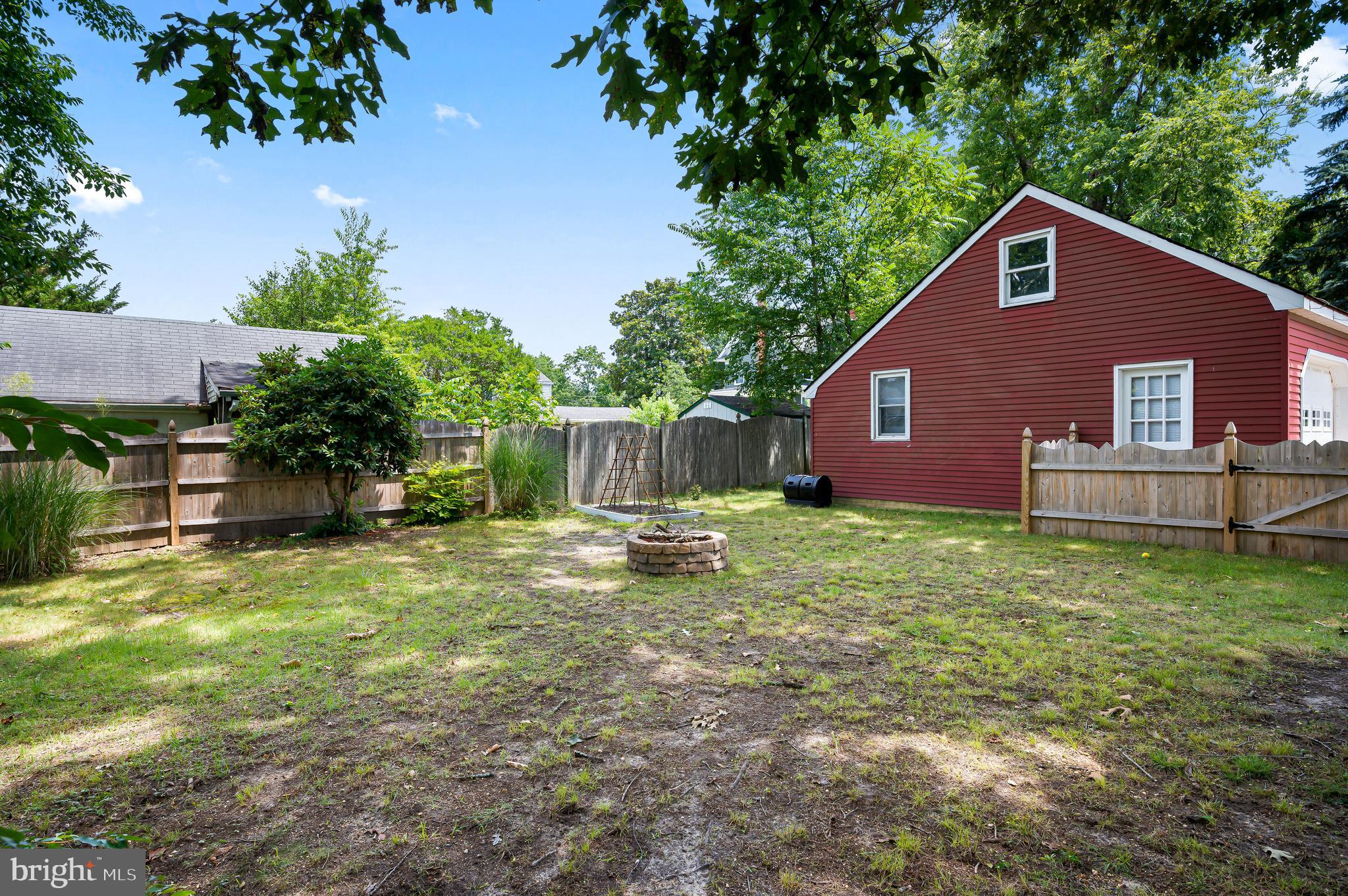 321 Villanova Road Glassboro, NJ 08028 - Photo 29 of 34 Yard